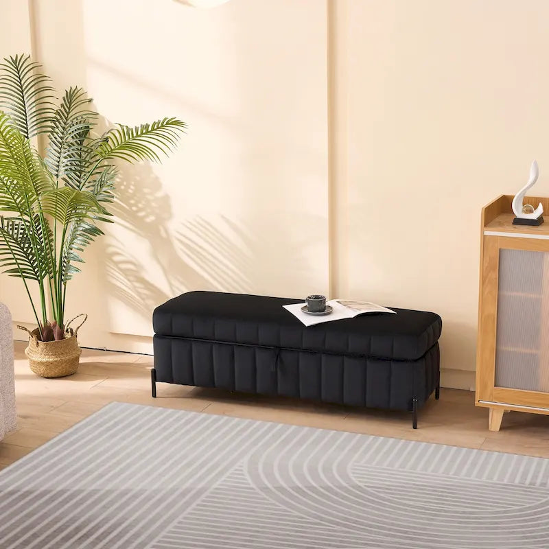 Panca pouf contenitore in velluto alta 49 Inch con trapuntatura a canali, seduta in schiuma e gambe in metallo nero
