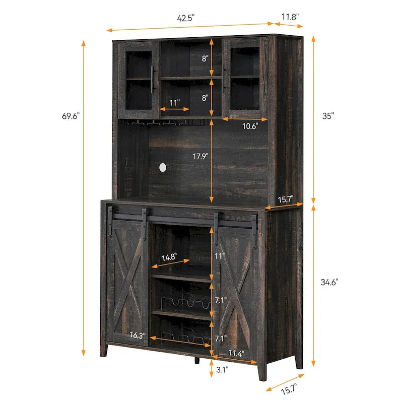 Weinbar-Schrank im Landhausstil mit Schiebetür in Scheunenoptik, Weinregal und Glashalter